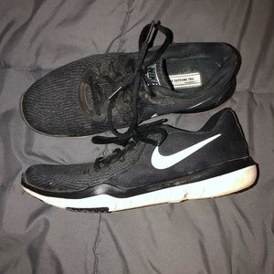 Nike Flex Supreme TR6